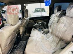 ميتسوبيشي باجيرو